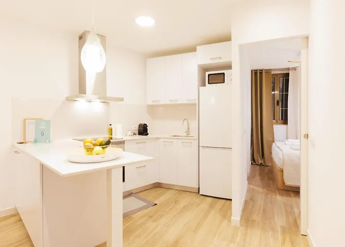 Appartement Bravissimo Auriga, Old Town Retreat *