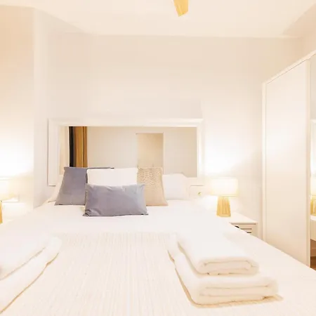Bravissimo Auriga, Old Town Retreat Daire Girona