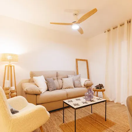 Bravissimo Auriga, Old Town Retreat