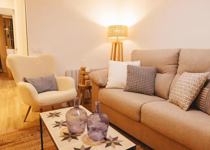 Bravissimo Auriga, Old Town Retreat Lejlighed Girona