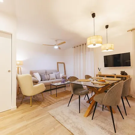 Bravissimo Auriga, Old Town Retreat Girona