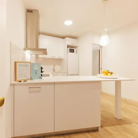 Bravissimo Auriga, Old Town Retreat *