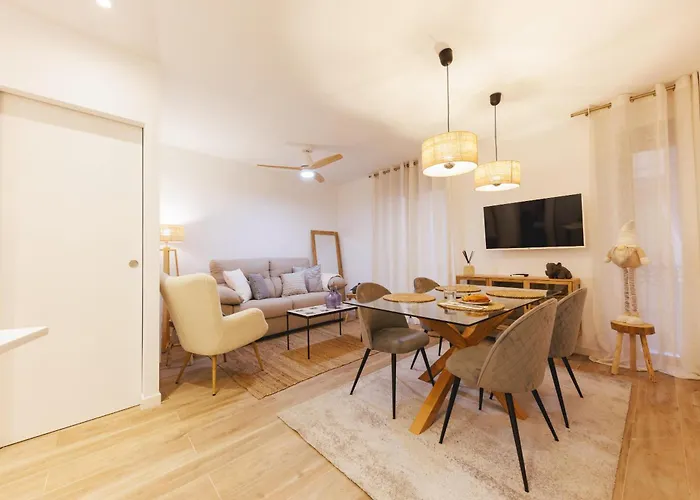 Bravissimo Auriga, Old Town Retreat Жерона